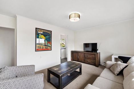 Photo of property in 2/31 Gowing Drive, Meadowbank, Auckland, 1072