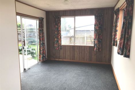 Photo of property in 7 Westcott Street, Dallington, Christchurch, 8061