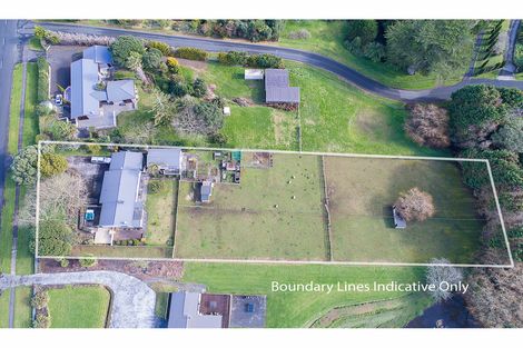 Photo of property in 120 Colombo Road, Waiuku, 2123