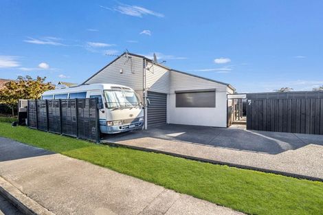 Photo of property in 7 Glenharrow Avenue, Avonhead, Christchurch, 8042