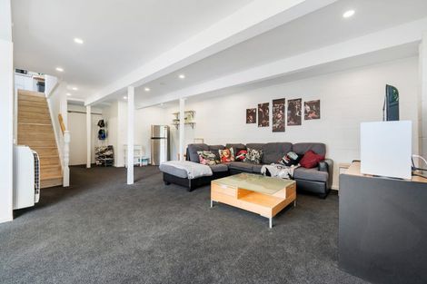 Photo of property in 10 Opal Avenue, Pakuranga, Auckland, 2010