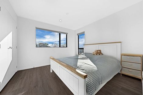 Photo of property in 3/45 Dale Crescent, Pakuranga, Auckland, 2010