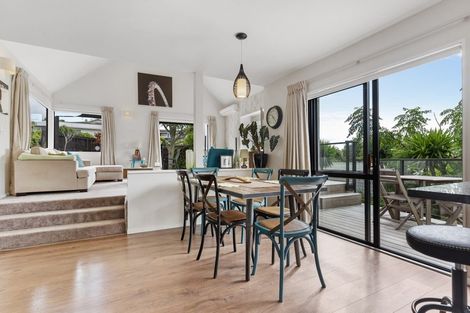 Photo of property in 60 Polkinghorne Drive, Manly, Whangaparaoa, 0930