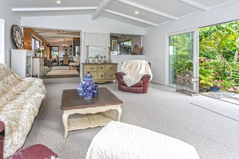 Photo of property in 15 Puriri Place, Tuateawa, Coromandel, 3583