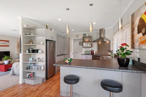 Photo of property in 7e Olivea Place, Oxford, 7430