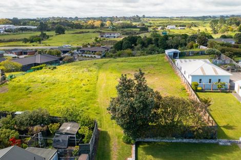 Photo of property in 35 Pohutukawa Place, Bell Block, New Plymouth, 4312