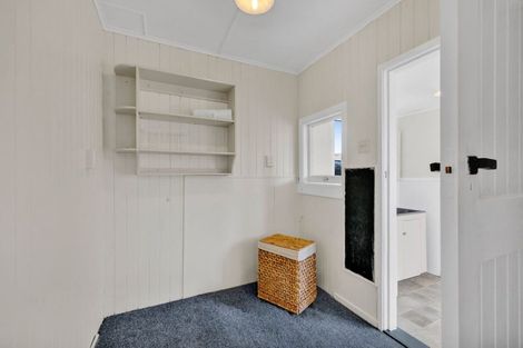 Photo of property in 5 Raleigh Street, Vogeltown, New Plymouth, 4310