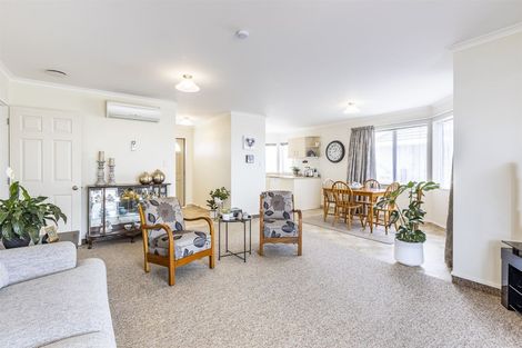 Photo of property in 22 Rata Street, Roslyn, Palmerston North, 4414