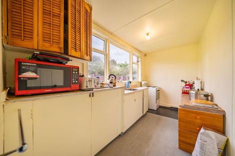 Photo of property in 15 Luxford Street, Berhampore, Wellington, 6023