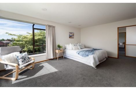 Photo of property in 51 Westgrove Avenue, Avonhead, Christchurch, 8042