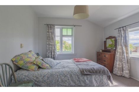 Photo of property in 32 Saint George Street, Watlington, Timaru, 7910