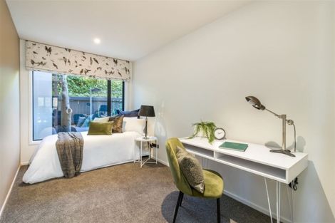 Photo of property in 33a Jacksons Road, Merivale, Christchurch, 8014