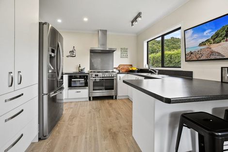 Photo of property in 27 Te Mata Drive, Te Mata, Thames, 3575