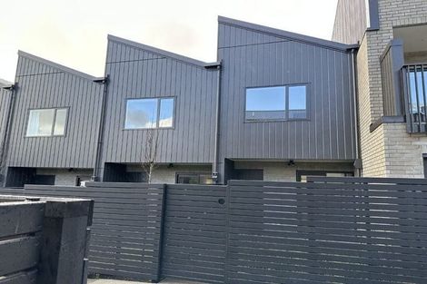 Photo of property in 22/28 Westgate Drive, Westgate, Auckland, 0614
