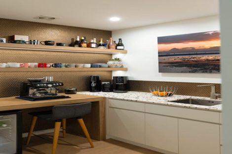 Photo of property in 66 Straven Road, Fendalton, Christchurch, 8014