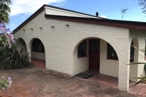 Photo of property in 8 Win Grove, Hatfields Beach, Orewa, 0931