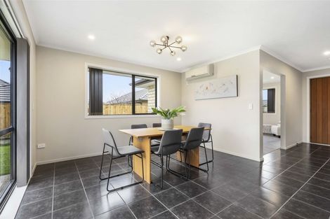 Photo of property in 109 Barrington Drive, Huntington, Hamilton, 3210