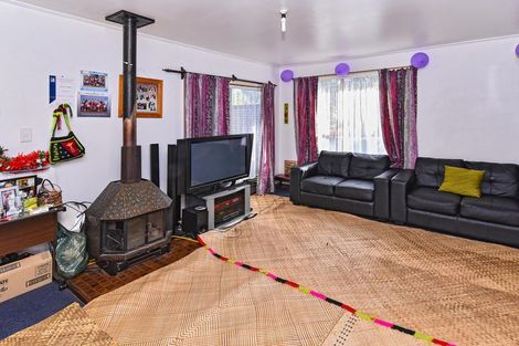 Photo of property in 4 Adel Place, Weymouth, Auckland, 2103