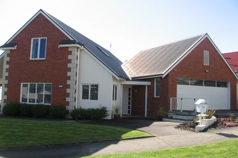 Photo of property in 2/44 Highfield Way, Maunu, Whangarei, 0110