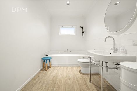 Photo of property in 10 Alison Crescent, Belleknowes, Dunedin, 9011