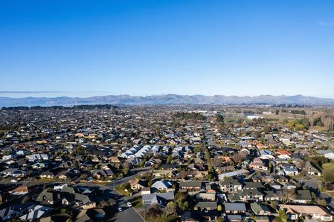 Photo of property in 33 Kirsten Place, Parklands, Christchurch, 8083