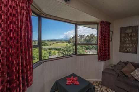 Photo of property in 4 Maata Road, Eltham, 4398