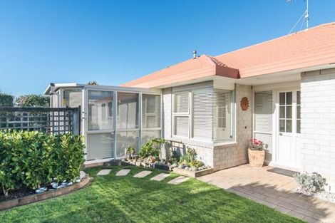 Photo of property in 19 Beach Haven Place, Paraparaumu Beach, Paraparaumu, 5032