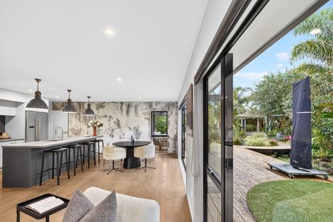 Photo of property in 20b Cambridge Road, Riverhead, 0820