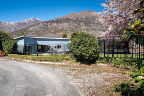 Photo of property in 8 Widgeon Place, Lake Hayes, Queenstown, 9304
