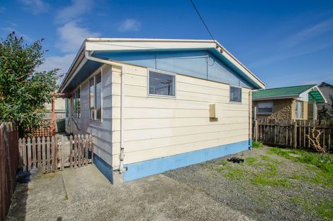 Photo of property in 11 Osmond Street, South Dunedin, Dunedin, 9012