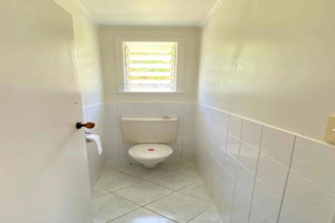 Photo of property in 34 Woodside Avenue, Northcote, Auckland, 0627