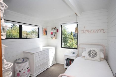 Photo of property in 130 Tirohanga Drive, Whangamata, 3620