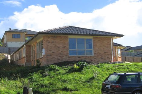 Photo of property in 62 Roberta Crescent, Orewa, 0931