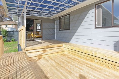 Photo of property in 93 Brunner Road, Glen Eden, Auckland, 0602