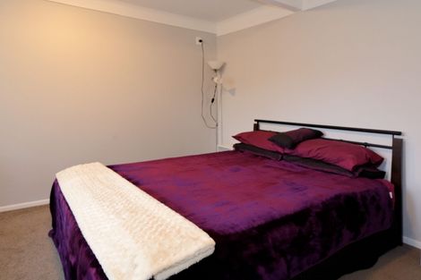 Photo of property in 6 Glen Road, Ranui, Auckland, 0612