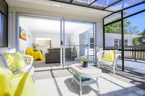 Photo of property in 13 Orsova Place, Lynfield, Auckland, 1042