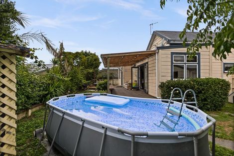 Photo of property in 209 Lascelles Street, Saint Leonards, Hastings, 4120