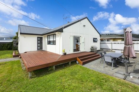 Photo of property in 40a Ebdentown Street, Ebdentown, Upper Hutt, 5018