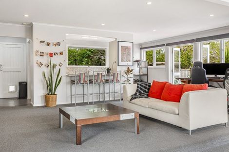 Photo of property in 6 Cane Road, Waimauku, 0812