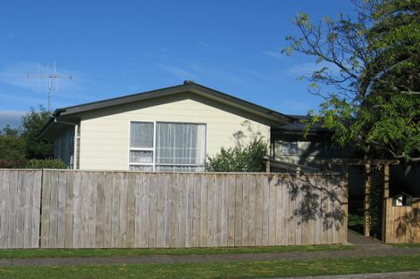 Photo of property in 2 Park View Avenue, Feilding, 4702