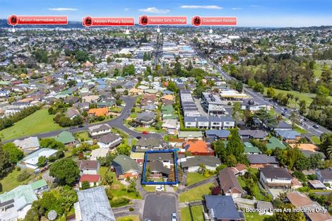 Photo of property in 9 Longbill Place, Glendene, Auckland, 0602