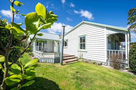 Photo of property in 45 George Street, Hikurangi, 0114