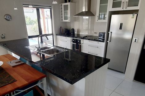 Photo of property in 73b Molyneux Avenue, Cromwell, 9310