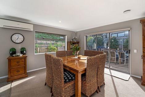 Photo of property in 14 Leanne Way, Waikanae Beach, Waikanae, 5036