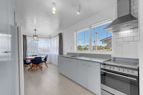 Photo of property in 120 Grandview Road, Nawton, Hamilton, 3200