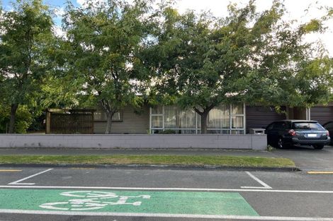 Photo of property in 1a Wood Street, Takaro, Palmerston North, 4410