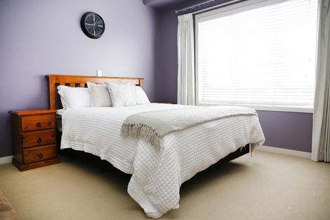 Photo of property in 22 Glamis Avenue, Manly, Whangaparaoa, 0930