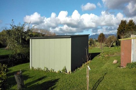 Photo of property in 143 Muhunoa Road East, Ohau, Levin, 5570