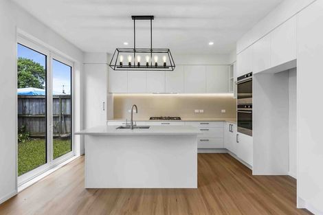 Photo of property in 1a Bernard Street, Papatoetoe, Auckland, 2025