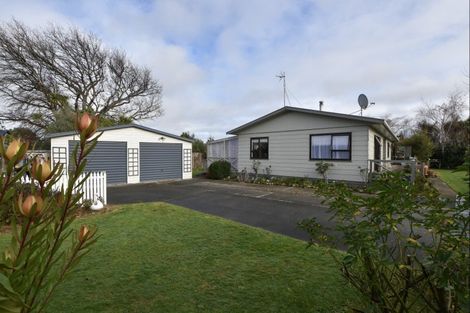 Photo of property in 250b High Street North, Carterton, 5713